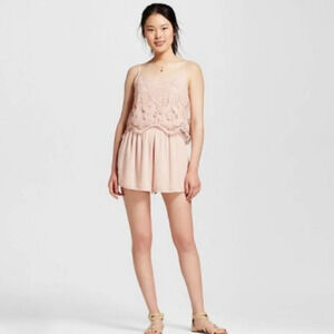 Mossimo Boho Pink Crochet Lace Romper Size Women's Medium
